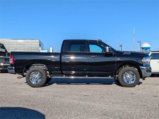 2024 RAM Ram 3500 RAM 3500 TRADESMAN CREW CAB 4X4 64 BOX