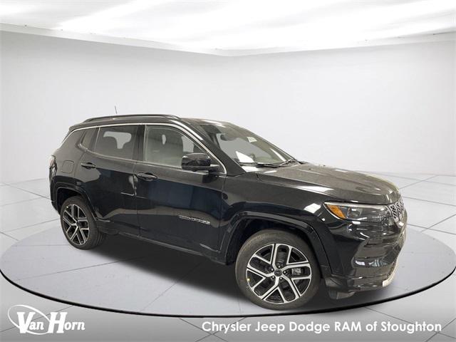 2025 Jeep Compass COMPASS LIMITED 4X4