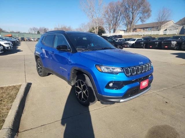 2025 Jeep Compass COMPASS LIMITED 4X4