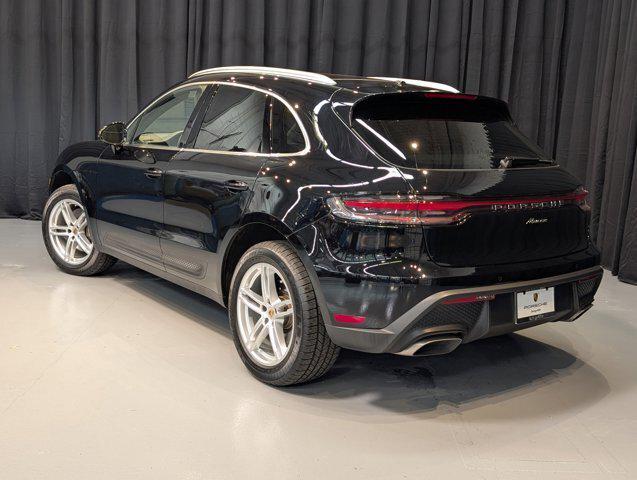 2024 Porsche Macan T