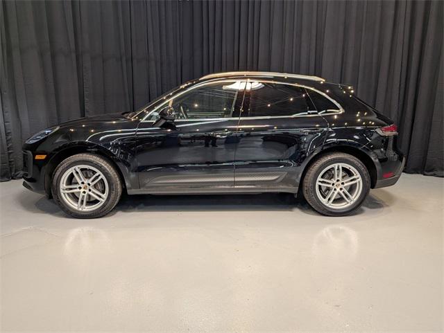 2024 Porsche Macan T