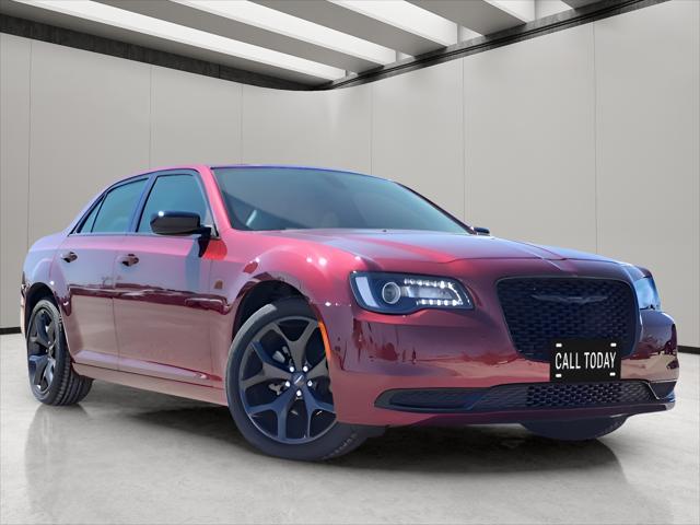 2023 Chrysler 300 Touring