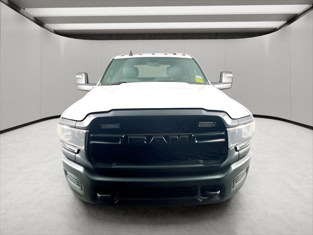 2023 RAM 2500 Tradesman Crew Cab 4x4 8 Box