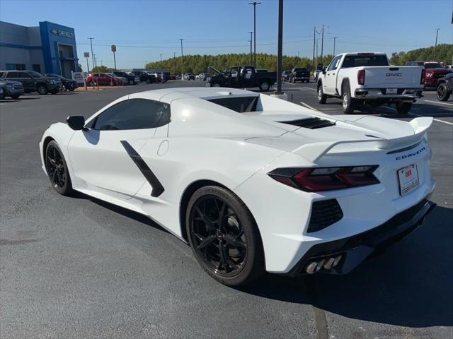 2022 Chevrolet Corvette Stingray RWD Convertible 2LT