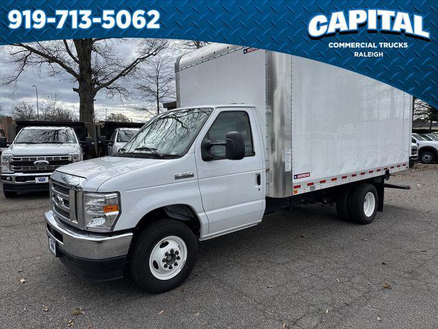 2025 Ford E-350 Cutaway 14FT BOX
