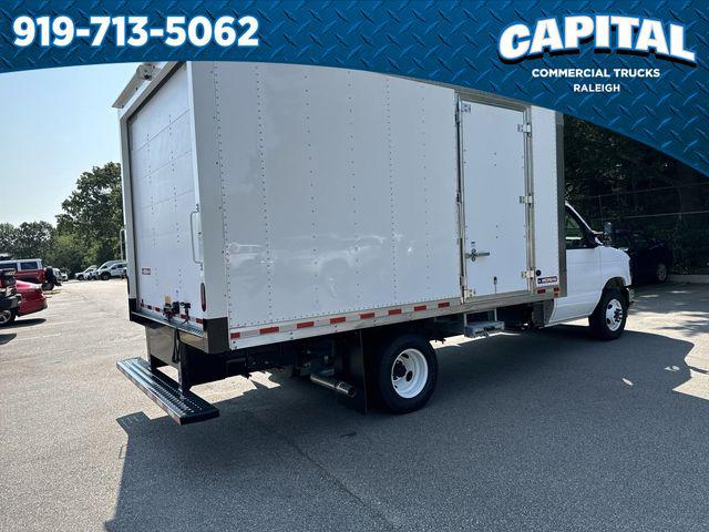 2025 Ford E-350 Cutaway 14FT BOX