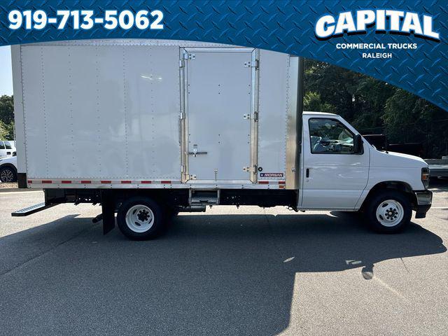 2025 Ford E-350 Cutaway 14FT BOX