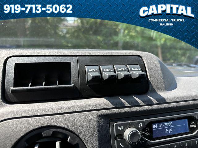 2025 Ford E-350 Cutaway 14FT BOX