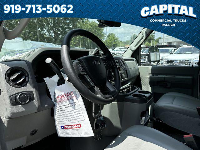 2025 Ford E-350 Cutaway 14FT BOX
