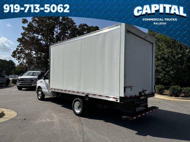 2024 Ford E-350 Cutaway 15FT BOX/RAMP