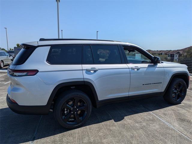 2025 Jeep Grand Cherokee GRAND CHEROKEE L ALTITUDE X 4X2