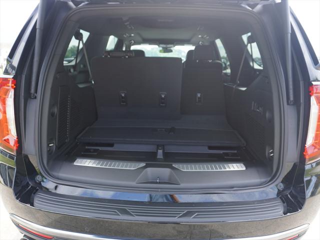 2024 GMC Yukon XL 4WD AT4