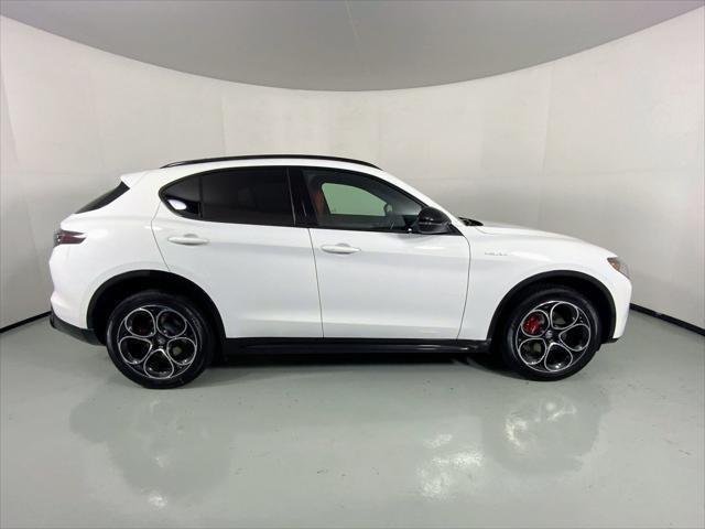 2025 Alfa Romeo Stelvio STELVIO AWD
