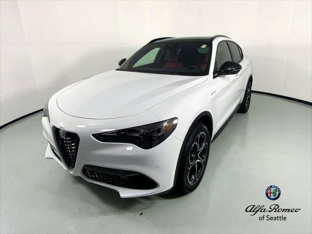 2025 Alfa Romeo Stelvio STELVIO AWD