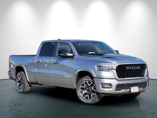 2025 RAM Ram 1500 RAM 1500 LARAMIE CREW CAB 4X4 64 BOX