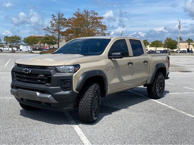2023 Chevrolet Colorado 4WD Crew Cab Short Box Trail Boss
