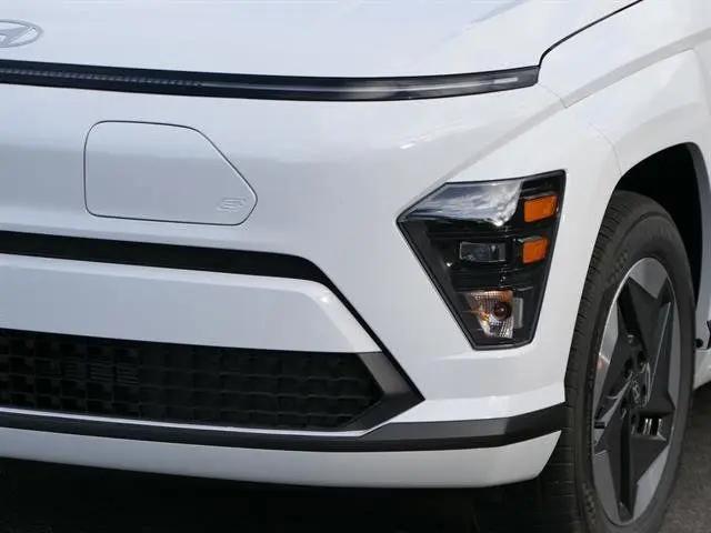 2025 Hyundai Kona EV SEL