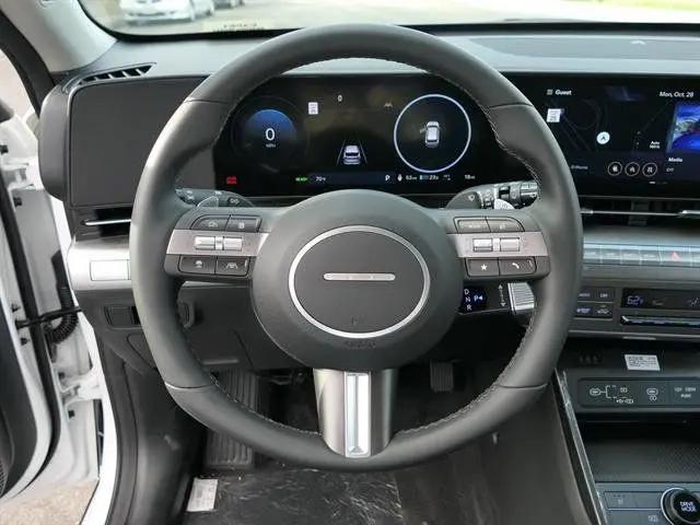 2025 Hyundai Kona EV SEL