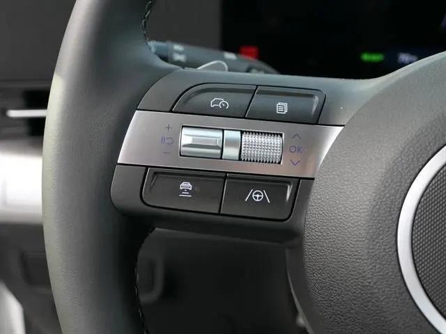 2025 Hyundai Kona EV SEL