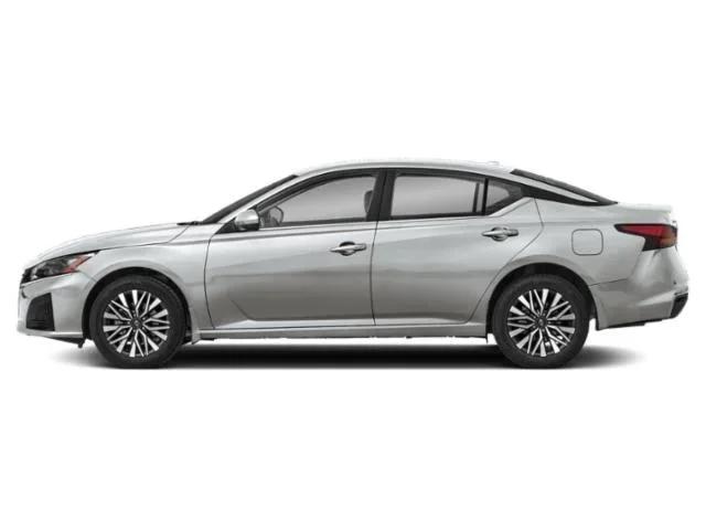 2023 Nissan Altima SV FWD