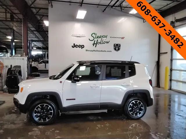 2023 Jeep Renegade Trailhawk 4x4