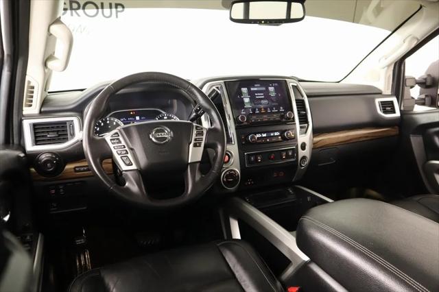 2020 Nissan TITAN Crew Cab SL 4x4