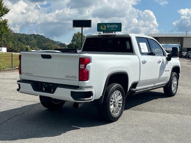 2022 Chevrolet Silverado 2500HD 4WD Crew Cab Standard Bed High Country