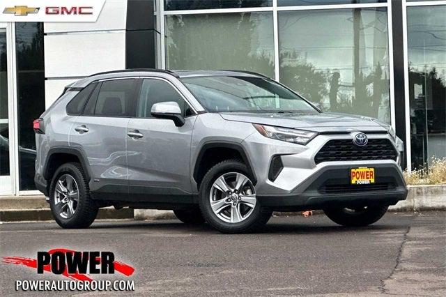 2022 Toyota RAV4 Hybrid XLE