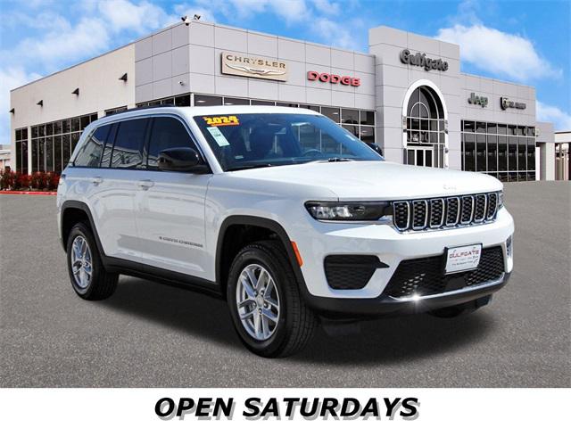 2024 Jeep Grand Cherokee GRAND CHEROKEE LAREDO X 4X4