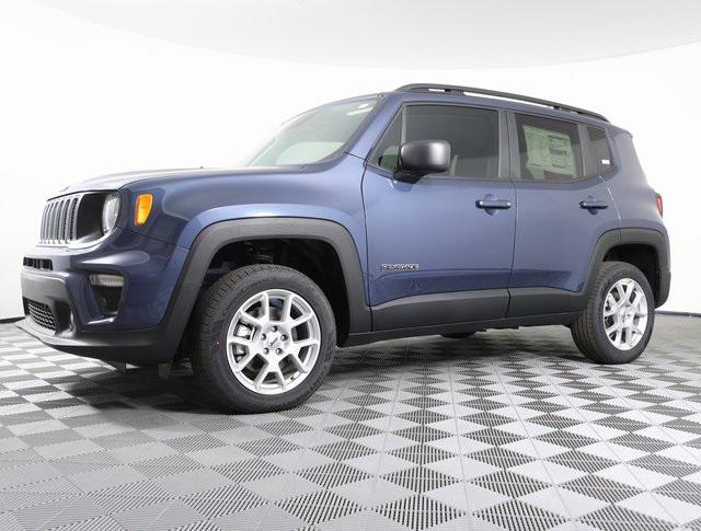 2023 Jeep Renegade RENEGADE LATITUDE 4X4