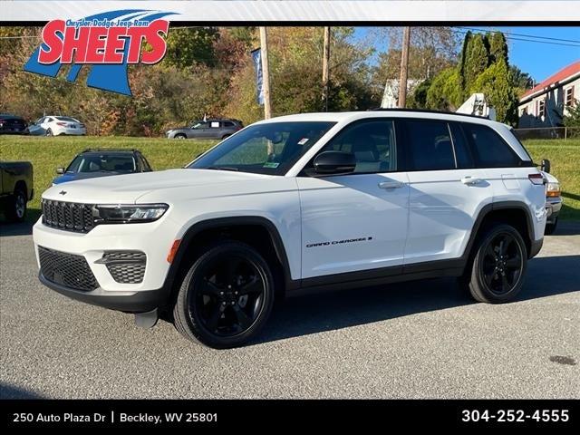 2023 Jeep Grand Cherokee Altitude X 4x4