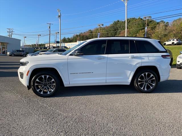 2022 Jeep Grand Cherokee Overland 4x4