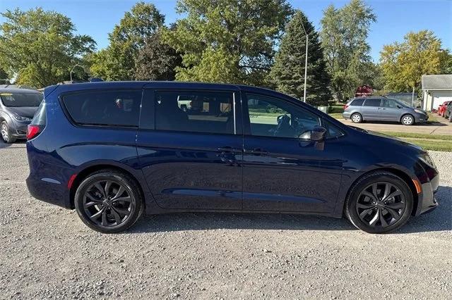 2018 Chrysler Pacifica Touring Plus