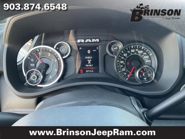 2024 RAM Ram 3500 RAM 3500 TRADESMAN CREW CAB 4X4 8 BOX