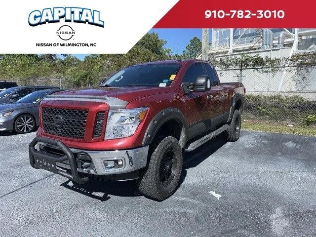 2019 Nissan TITAN SV