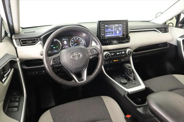 2022 Toyota RAV4 Hybrid XLE