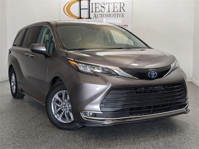 2022 Toyota Sienna XLE