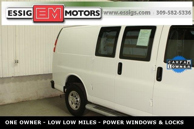 2022 Chevrolet Express Cargo RWD 2500 Regular Wheelbase WT