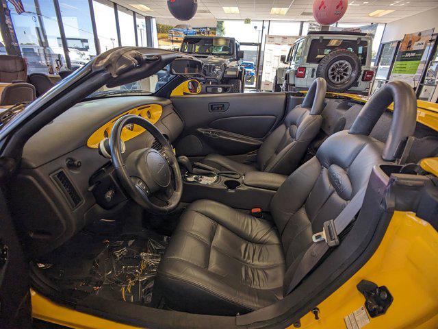 2002 Chrysler Prowler Base