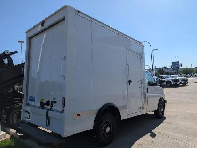 2024 Chevrolet Express Cutaway Work Van