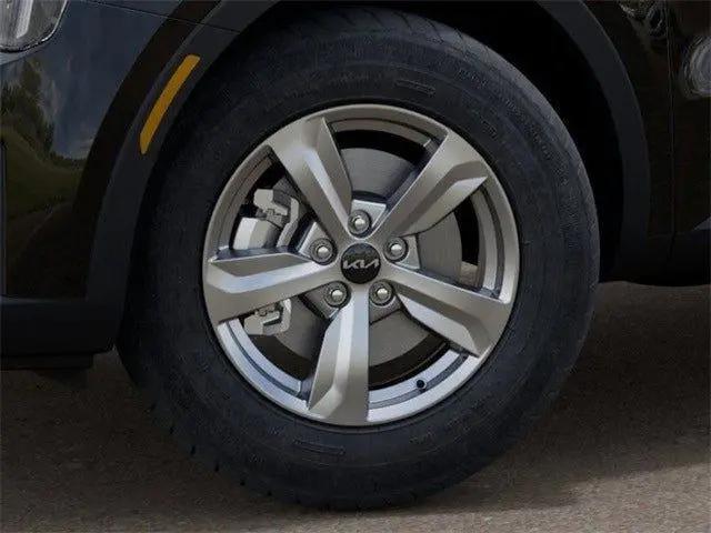 2025 Kia Sorento LX