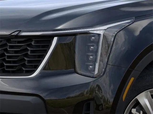 2025 Kia Sorento LX