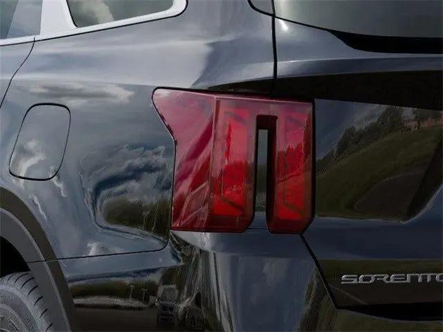 2025 Kia Sorento LX