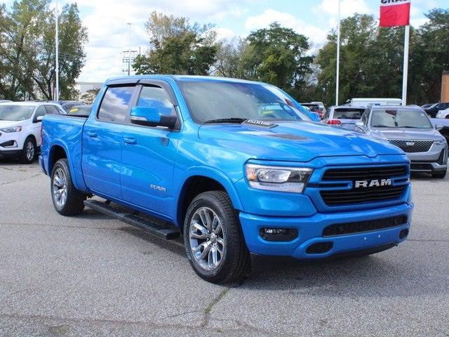 2020 RAM 1500 Laramie Crew Cab 4x4 57 Box