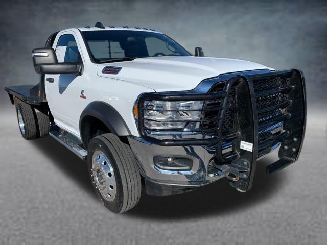 2023 RAM 5500 Chassis Tradesman/SLT