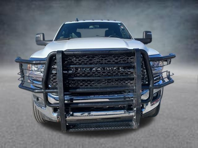 2023 RAM 5500 Chassis Tradesman/SLT