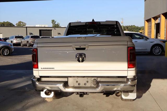 2019 RAM 1500 Laramie Quad Cab 4x2 64 Box