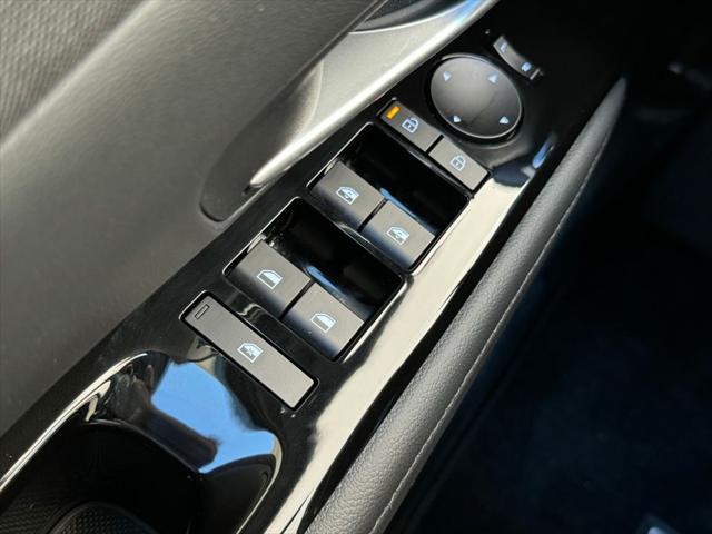 2025 Hyundai Santa Cruz SEL Activity