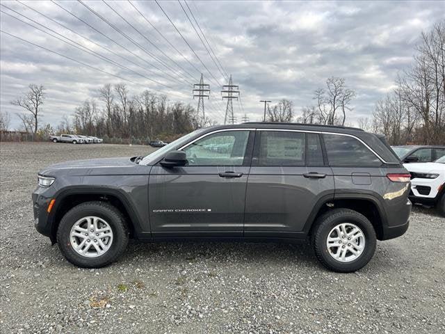 2025 Jeep Grand Cherokee GRAND CHEROKEE LAREDO 4X4