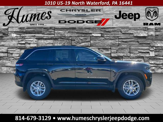 2025 Jeep Grand Cherokee GRAND CHEROKEE LAREDO X 4X4